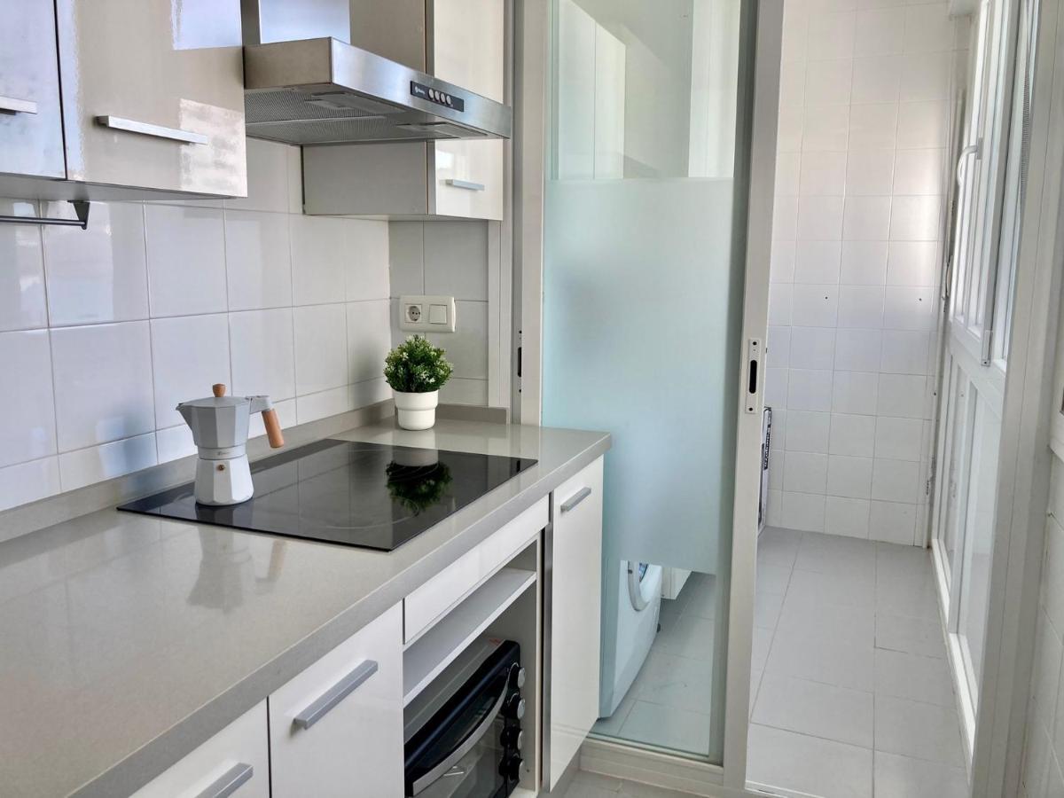 Atico Valdelagrana Playa - Aire Acondicionado Y Piscina Apartman El Puerto de Santa María Kültér fotó