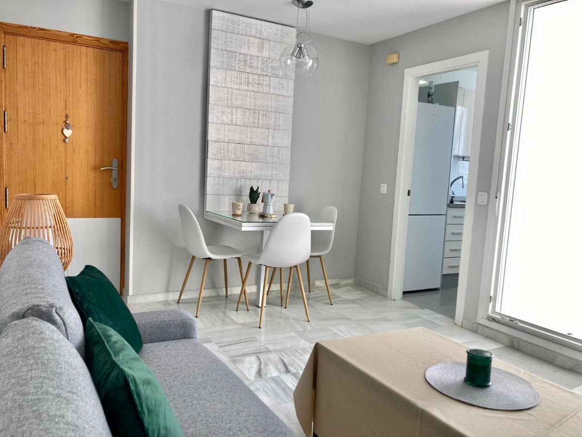 Atico Valdelagrana Playa - Aire Acondicionado Y Piscina Apartman El Puerto de Santa María Kültér fotó