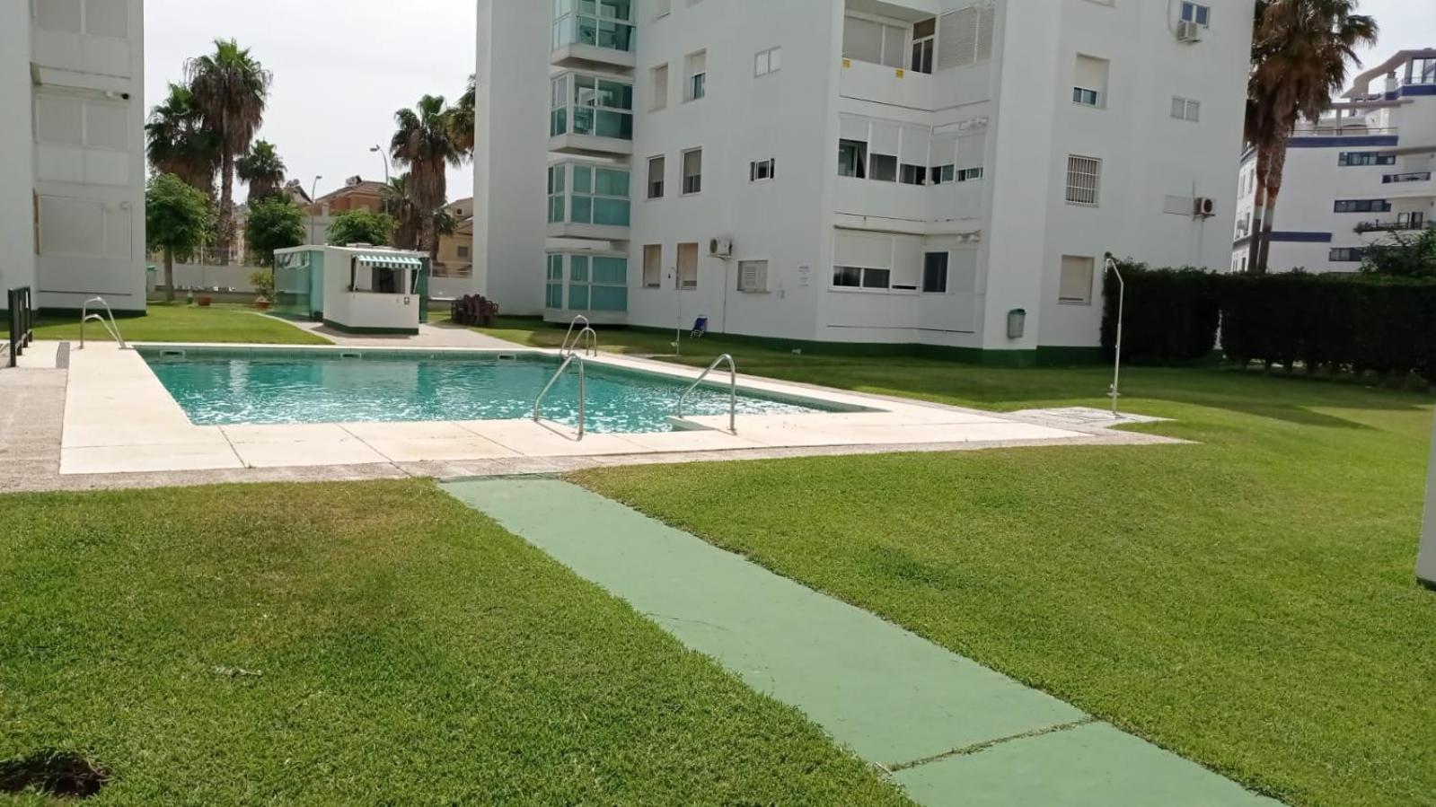 Atico Valdelagrana Playa - Aire Acondicionado Y Piscina Apartman El Puerto de Santa María Kültér fotó